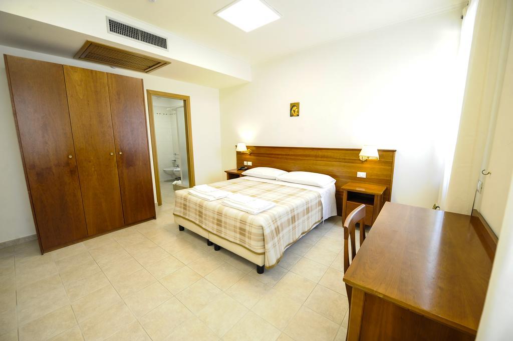 Casa Caburlotto 3* Roma