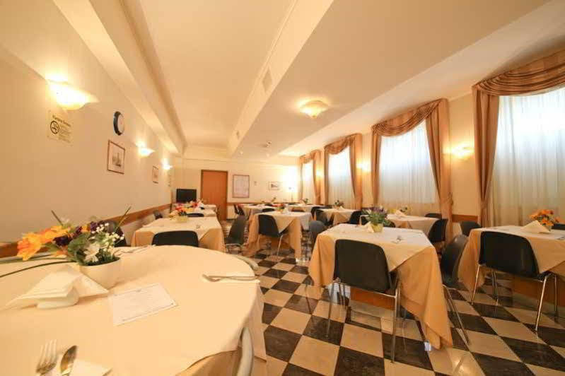 Hotel Casa Caburlotto Roma
